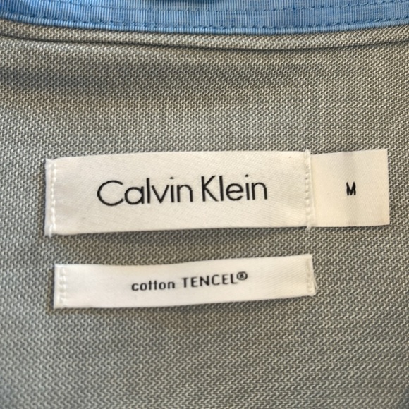 Calvin Klein Button-Down Light Blue Long Sleeve Shirt - Size M - Picture 4 of 7